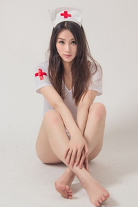 毛毛茸茸free性,时尚新潮流：毛茸茸服饰自由绽放-1